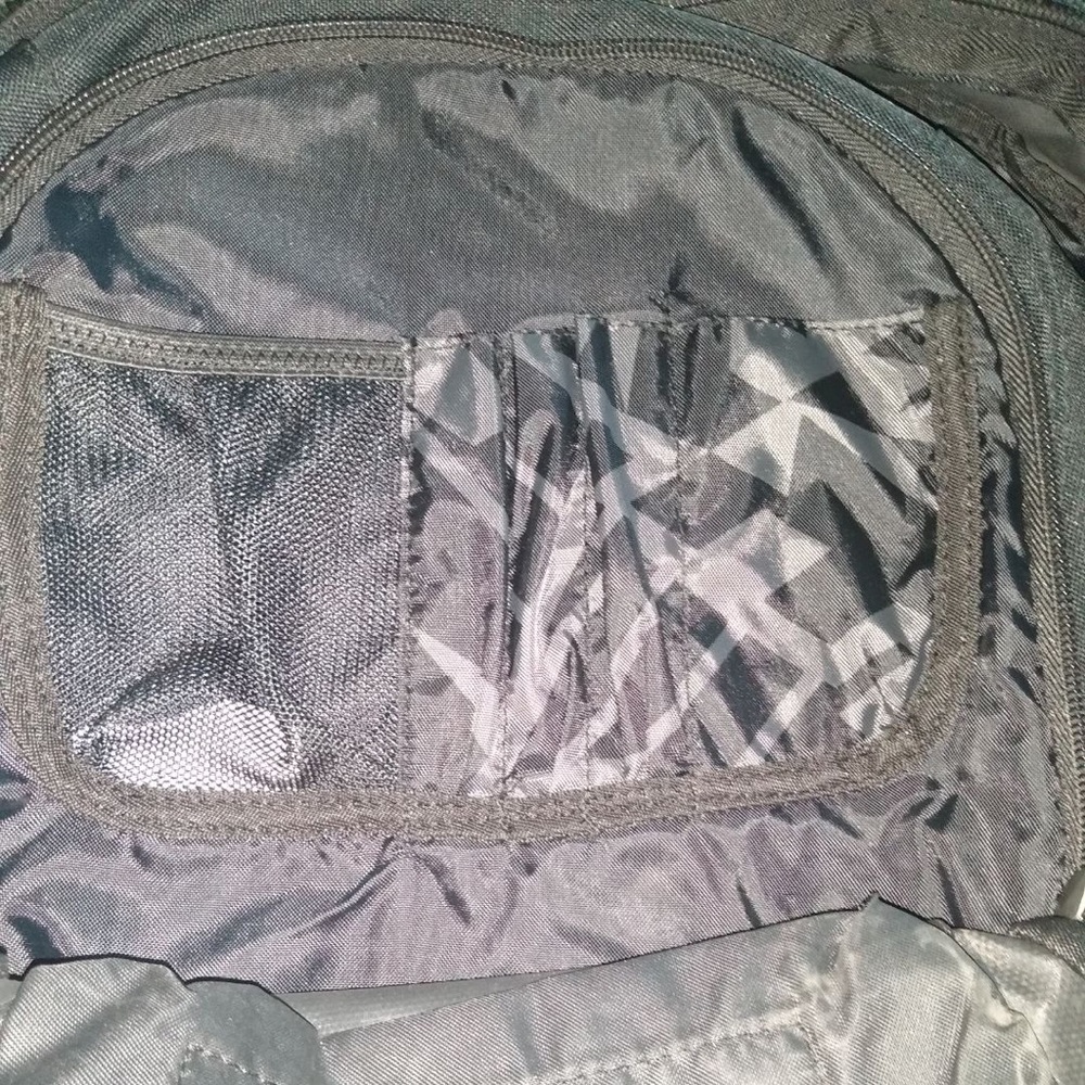 nike max air backpack, euc - Picture 4 of 9